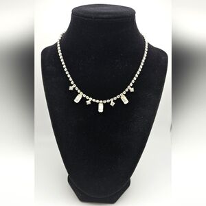 Vintage Rhinestone Choker Necklace Silver Tone Emerald Round